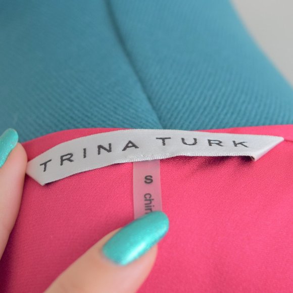 Silk Trina Turk Hot Pink Asymmetrical Flowy Pleated Tank Top - Picture 6 of 9